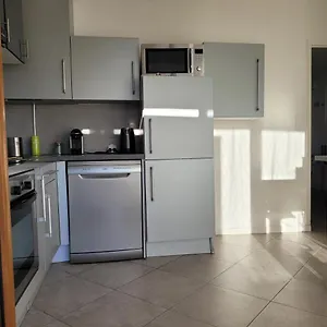  Appartement Jean Vilar France