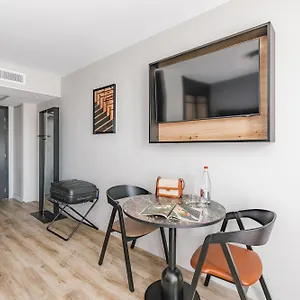 Апарт-отель Appart'city Collection Gare De Lyon, Париж